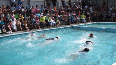 People from the Fordell Community enjoy swimming in their local pool